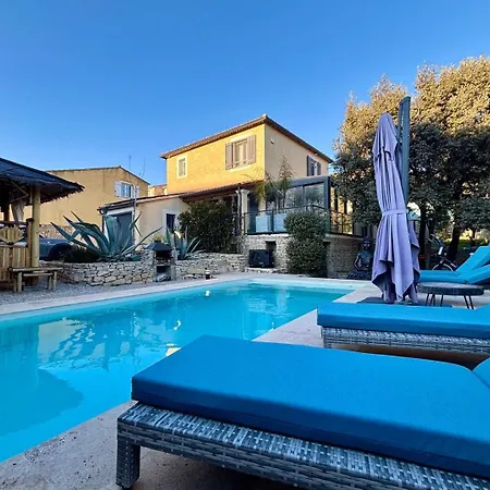 Zenith - Piscine Chauffee & Paillotte Bambou *